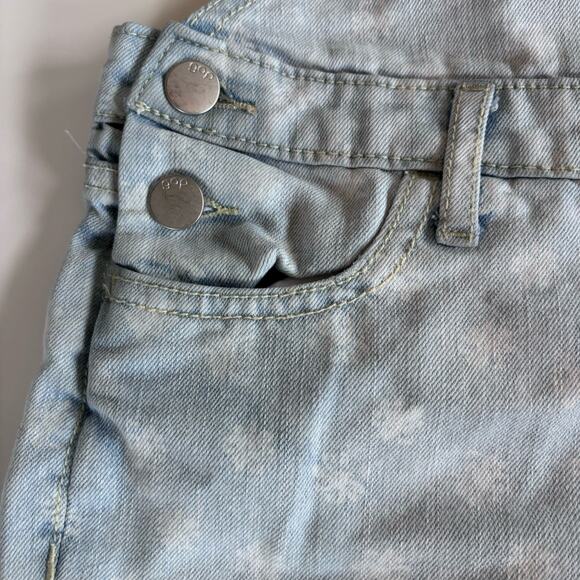 Gap Girls Size 12 Denim Blue Shortalls Overall Shorts Light Wash Floral Cuffed - Picture 6 of 6